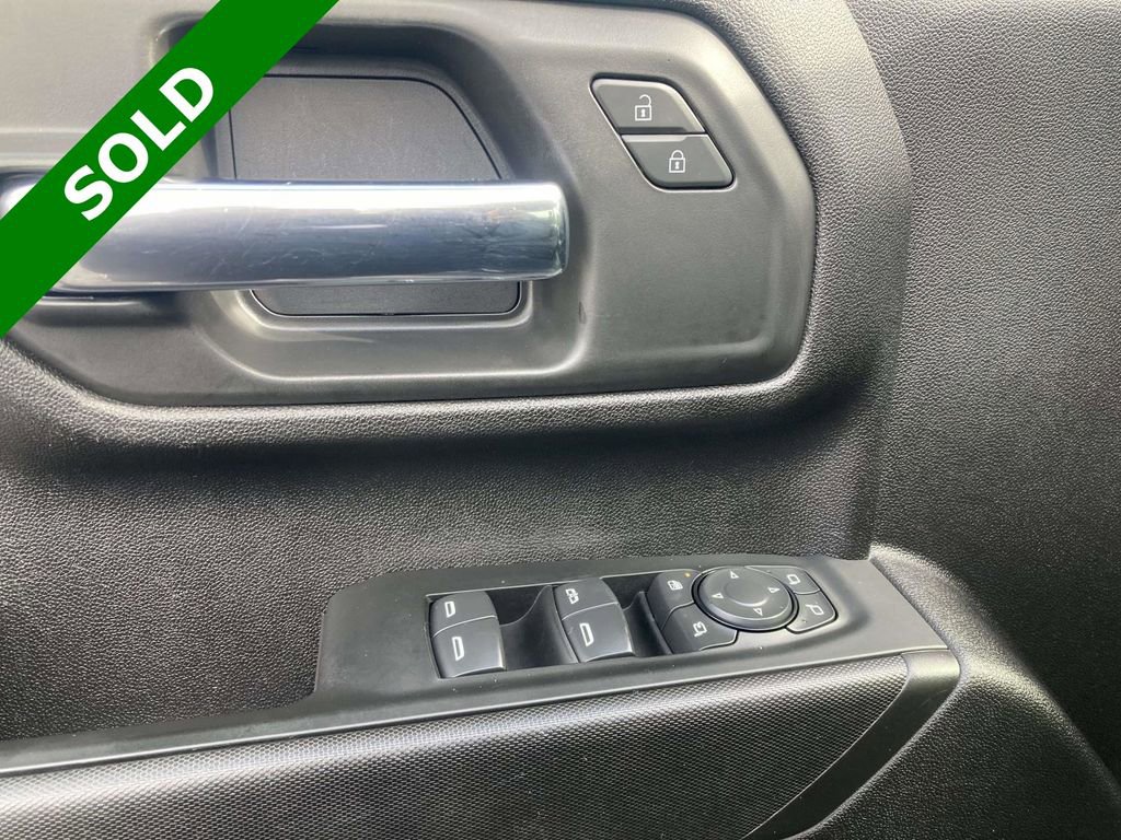 Used 2024 Chevrolet Silverado 2500 Custom w/ Custom Value Package image 15