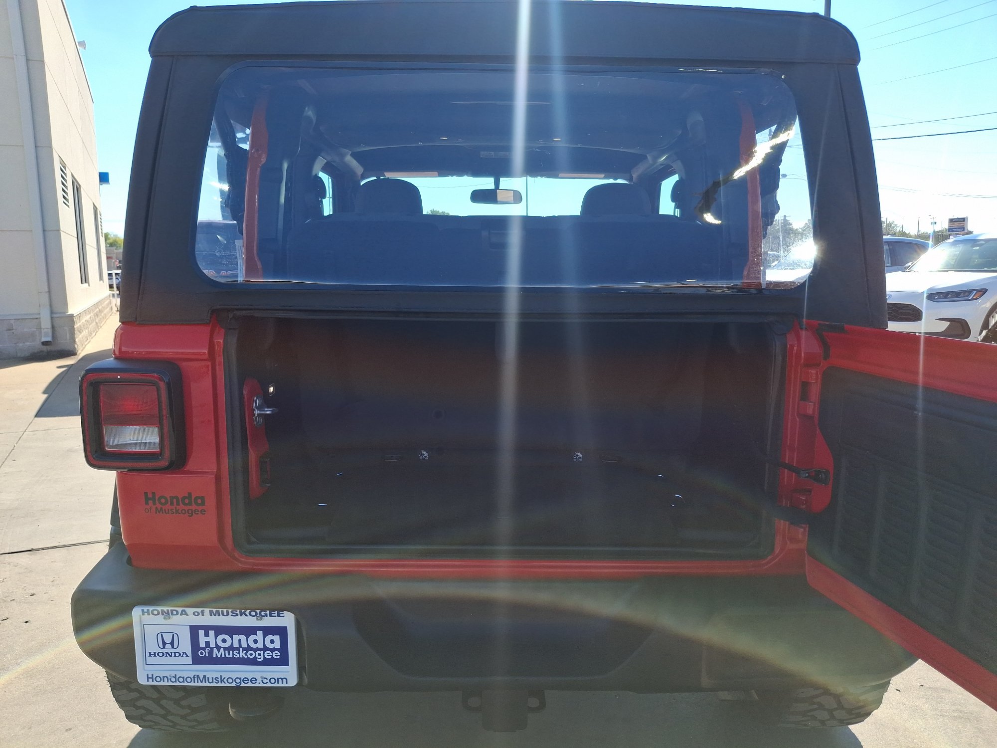 Used 2026 Jeep Wrangler Sport AWD/4WD image 12