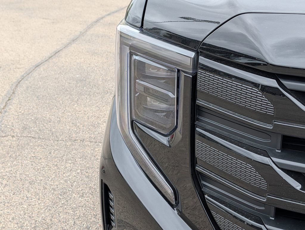 New 2026 GMC Sierra 1500 Elevation w/ Elevation Premium Package AWD/4WD image 4