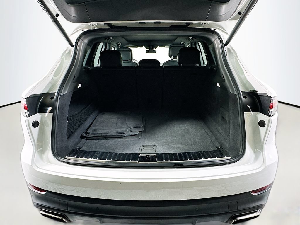 Used 2019 Porsche Cayenne AWD/4WD image 28