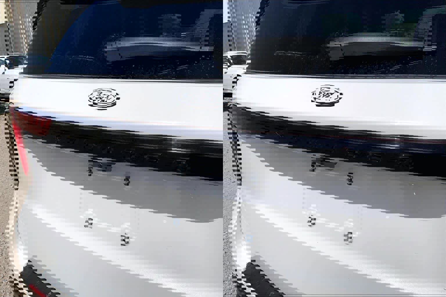 Used 2025 Ford Explorer ST image 10