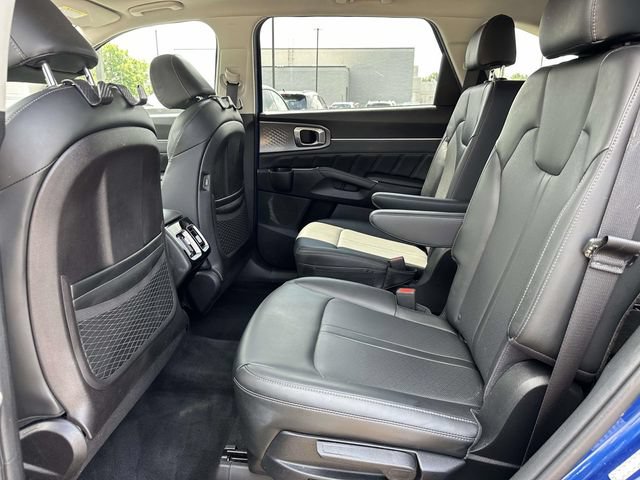 Used 2021 Kia Sorento SX AWD/4WD image 17