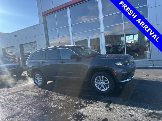 Used 2024 Jeep Grand Cherokee L Laredo w/ Luxury Tech Group I image 40