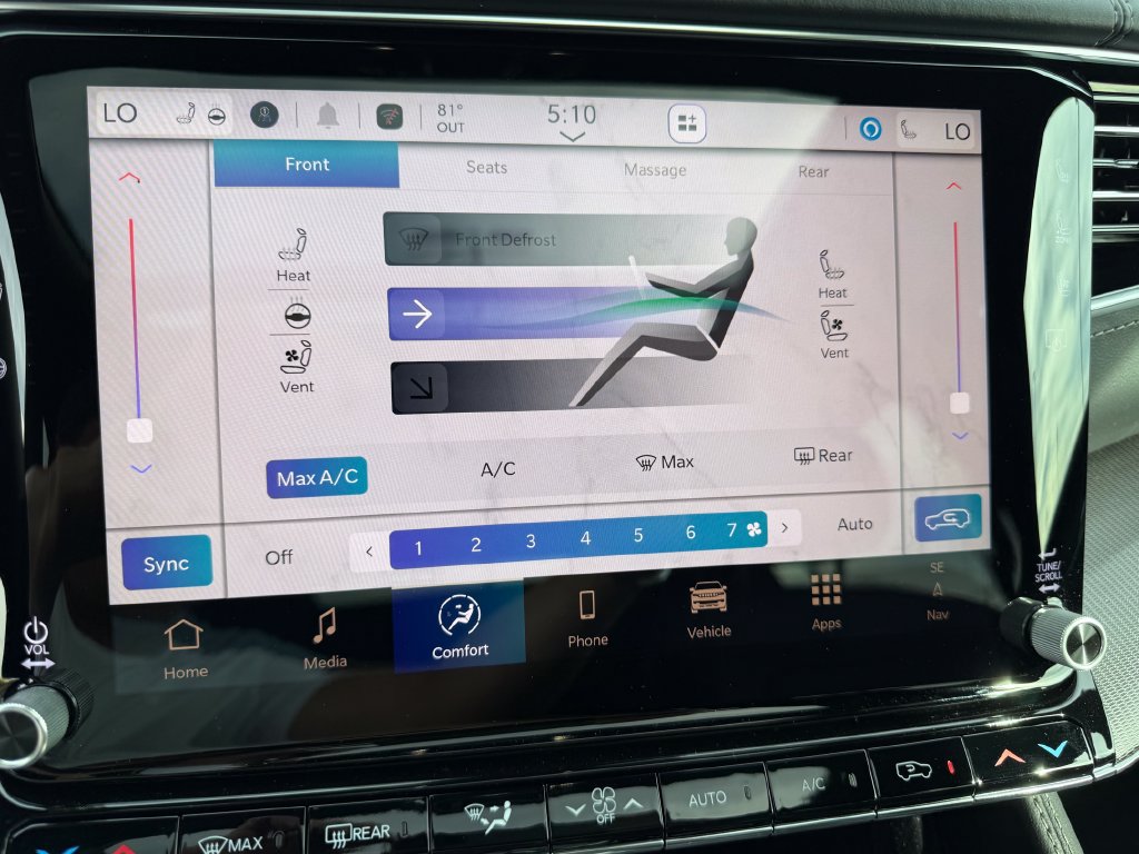 New 2026 Jeep Grand Wagoneer Summit AWD/4WD image 17