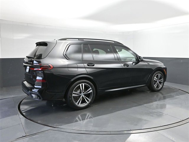 New 2026 BMW X7 xDrive40i image 11