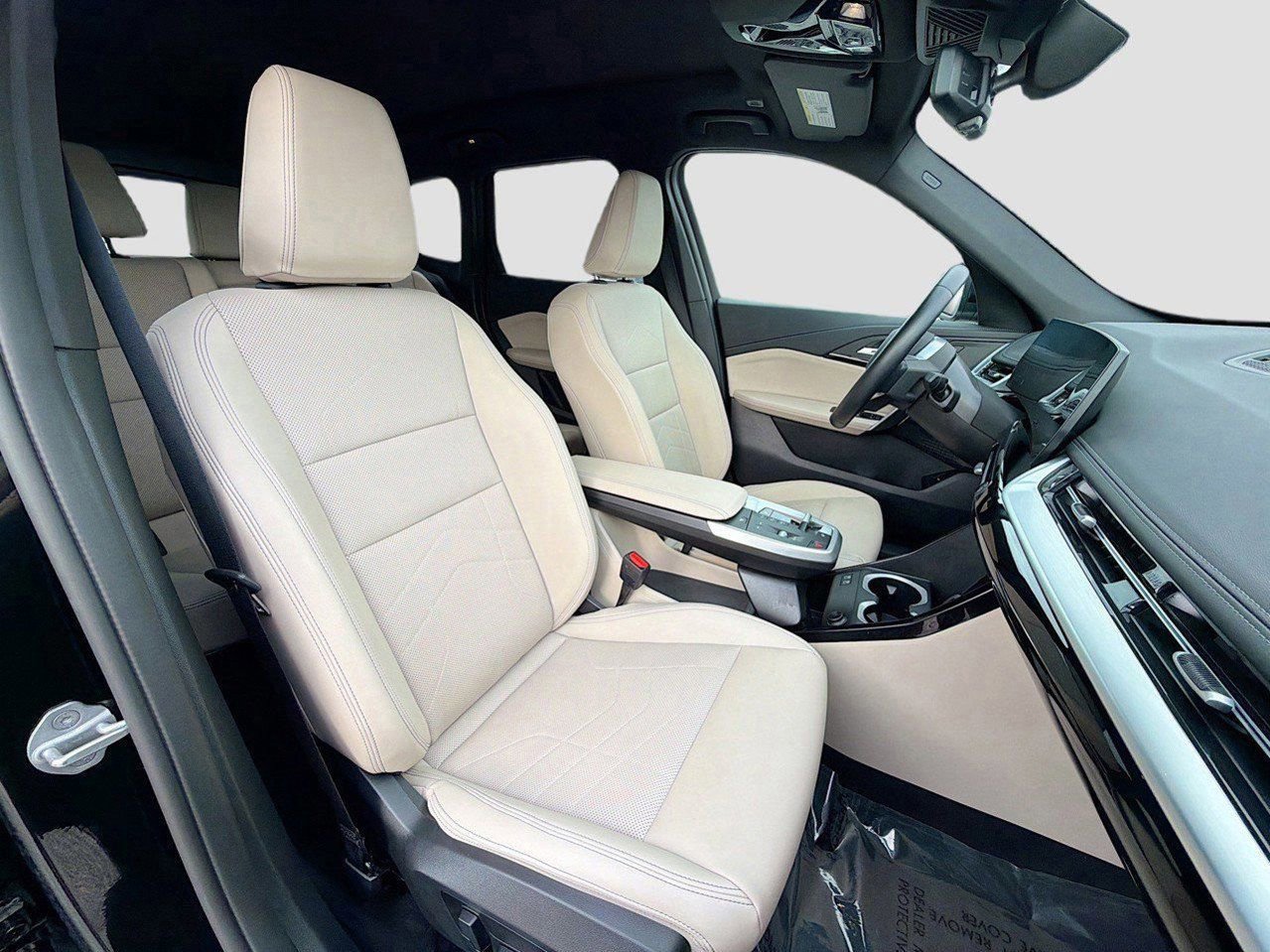 Certified 2025 BMW X1 xDrive28i AWD/4WD image 16