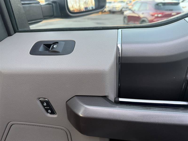 Used 2019 Ford F250 XLT w/ XLT Premium Package AWD/4WD image 14