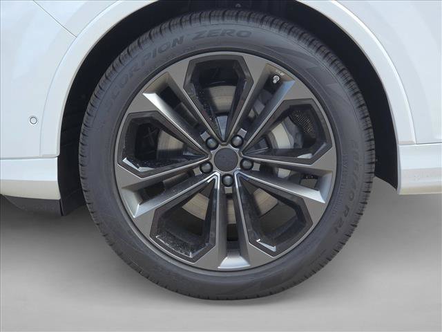 New 2026 Audi Q7 3.0T Premium Plus w/ Premium Plus Package AWD/4WD image 9