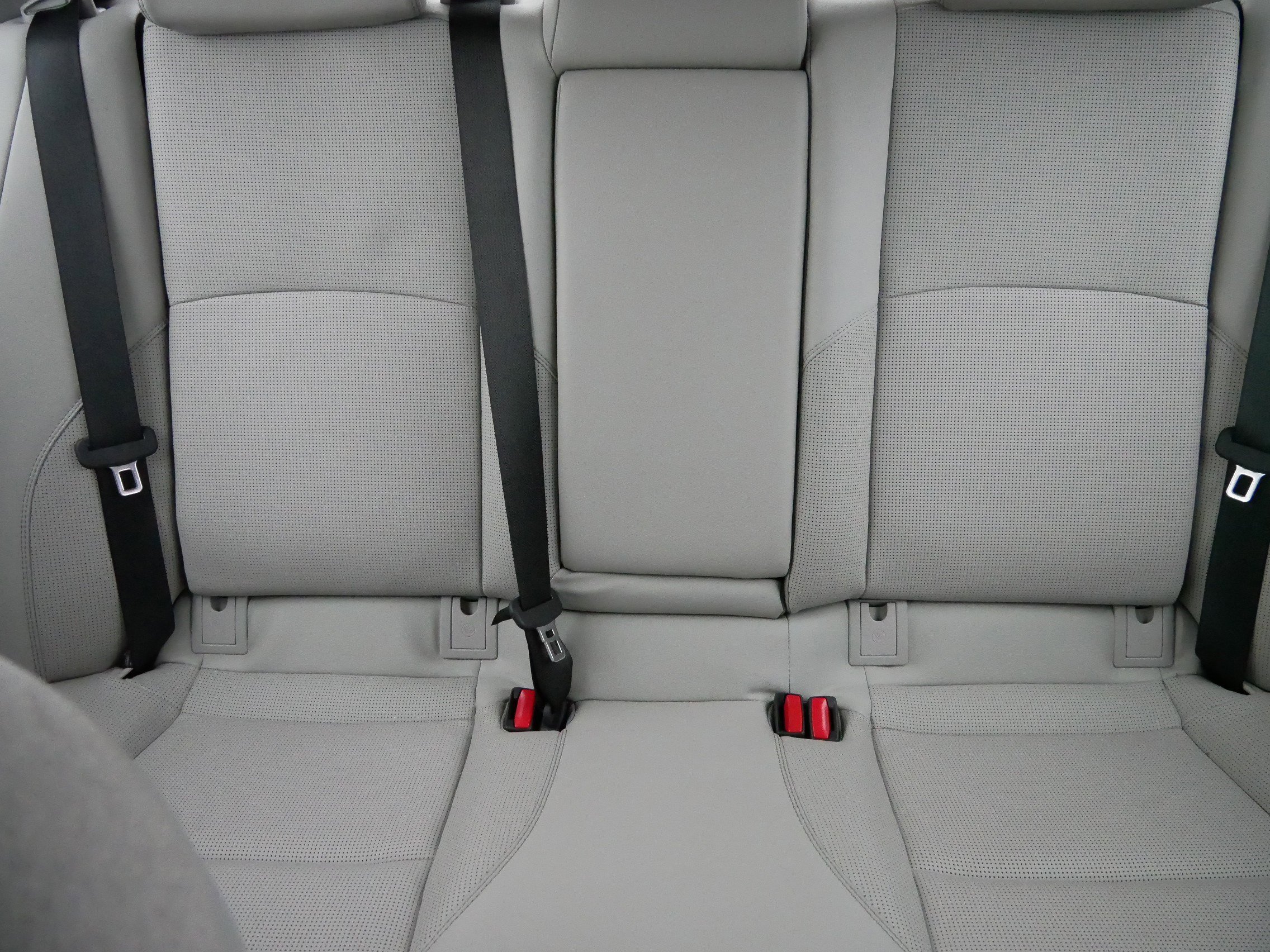 Used 2025 Toyota Camry XLE image 13