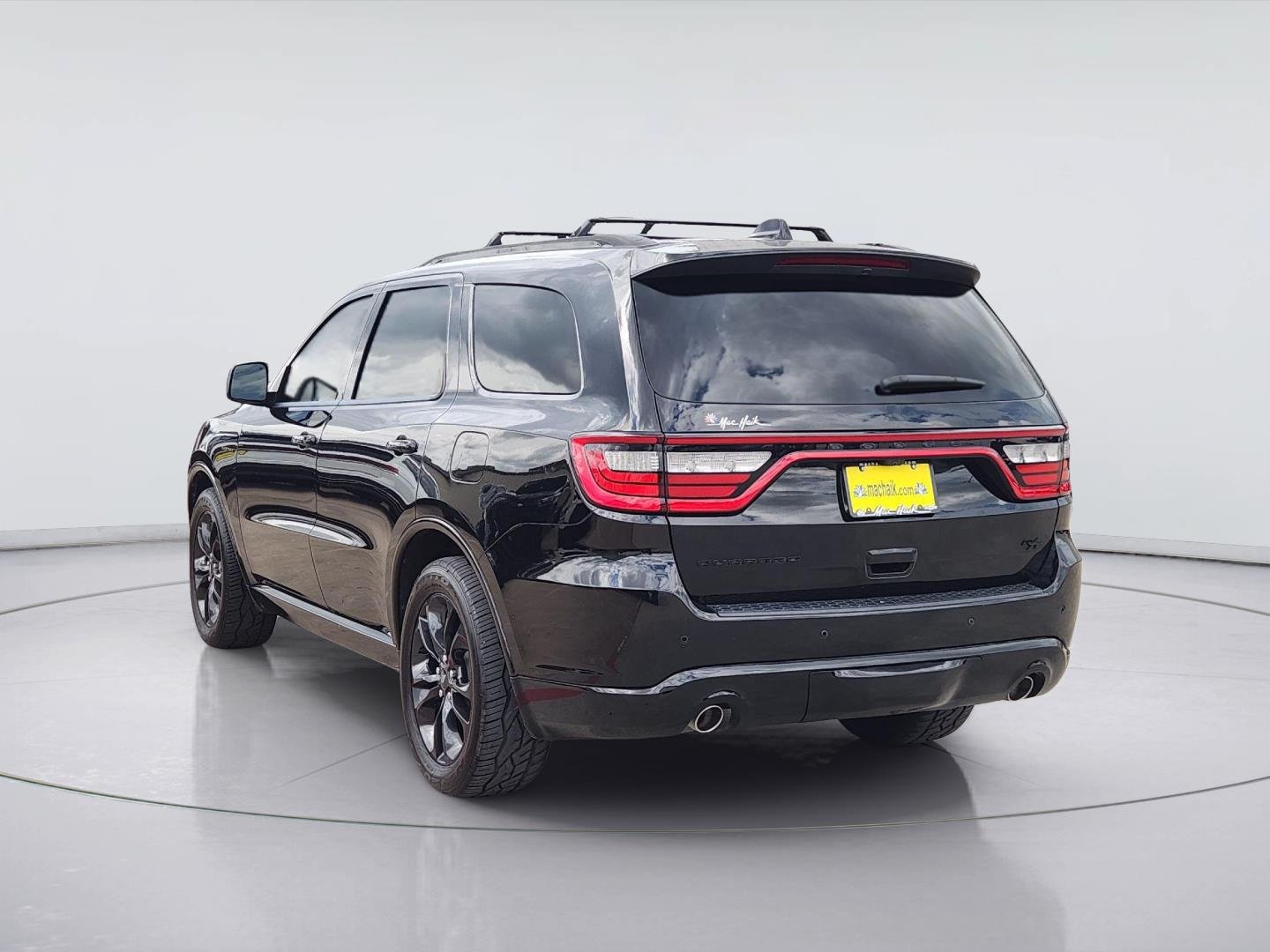 Used 2023 Dodge Durango R/T RWD image 7