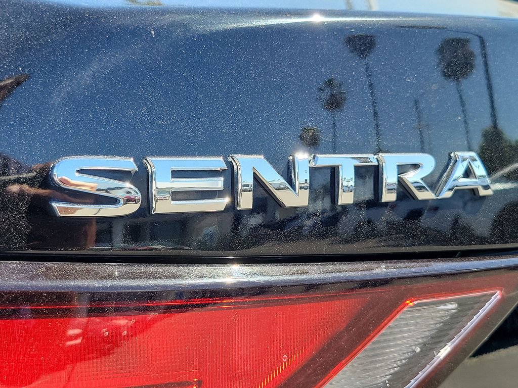 Used 2020 Nissan Sentra SV image 7