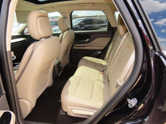 Certified 2020 Lincoln Corsair Reserve w/ Equipment Group 201A image 20