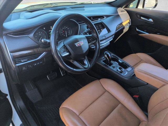 Used 2023 Cadillac XT4 Sport image 13