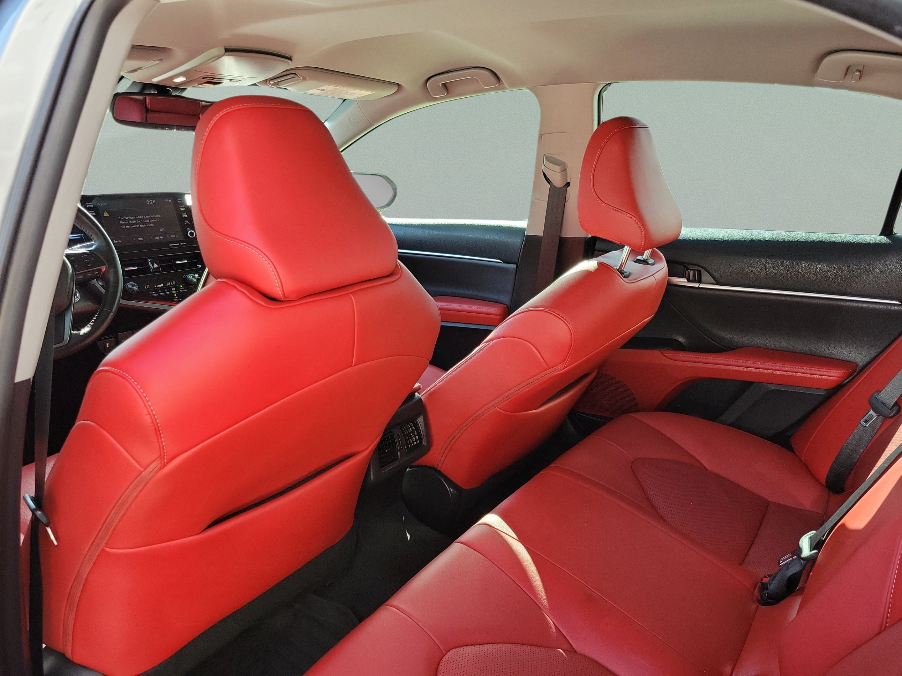 Used 2022 Toyota Camry XSE FWD image 20