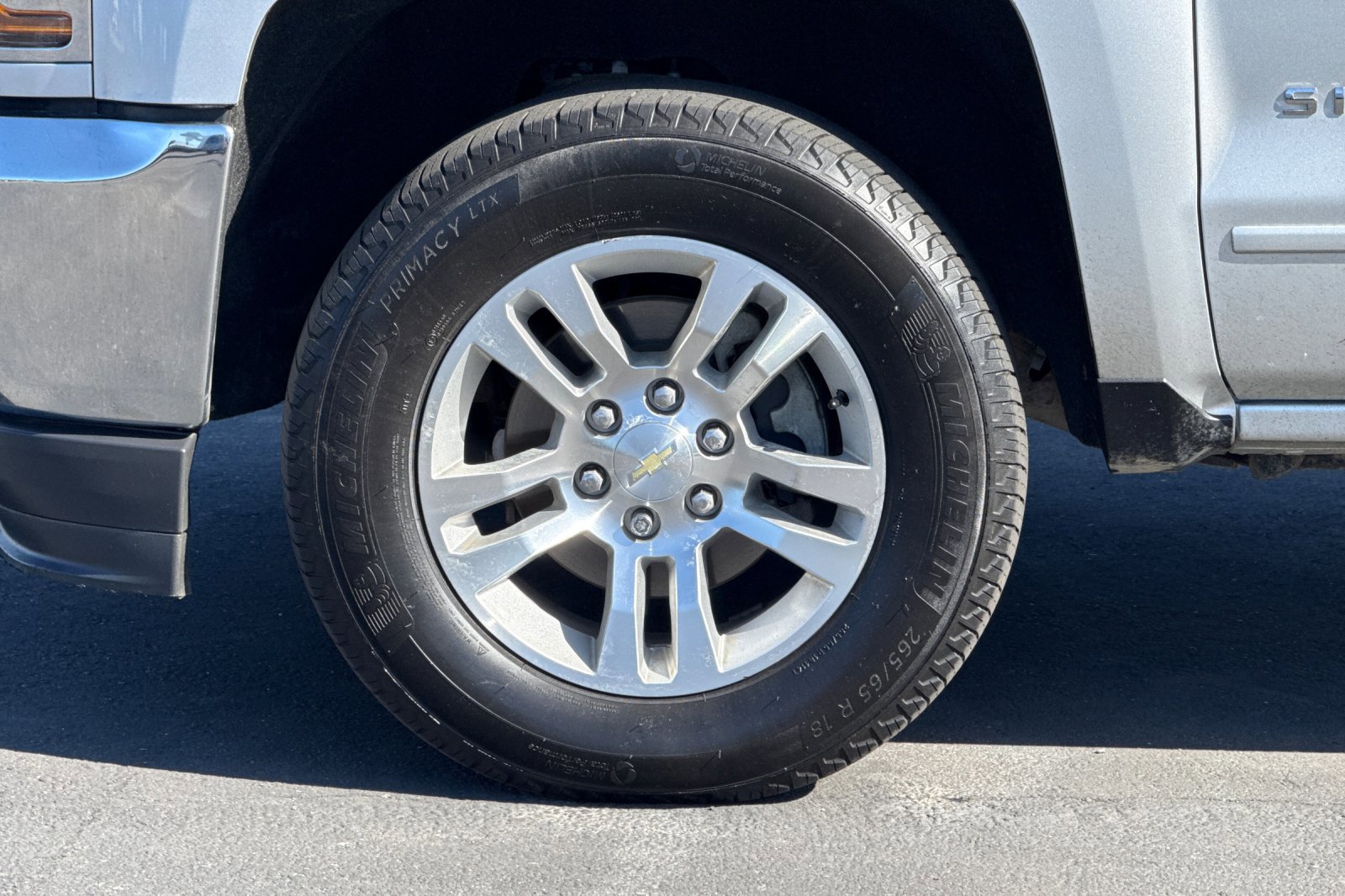 Used 2018 Chevrolet Silverado 1500 LT w/ All Star Edition AWD/4WD image 23