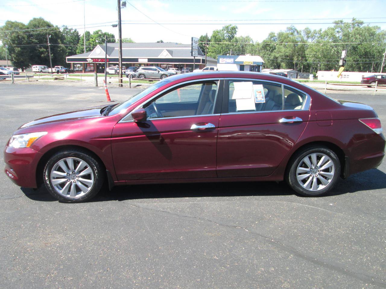 Used 2011 Honda Accord EX-L image 3