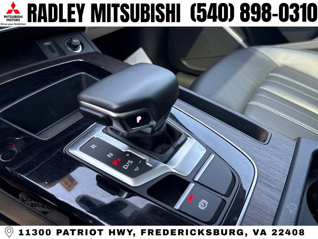 Used 2023 Audi Q5 2.0T Premium w/ Convenience Package AWD/4WD image 11