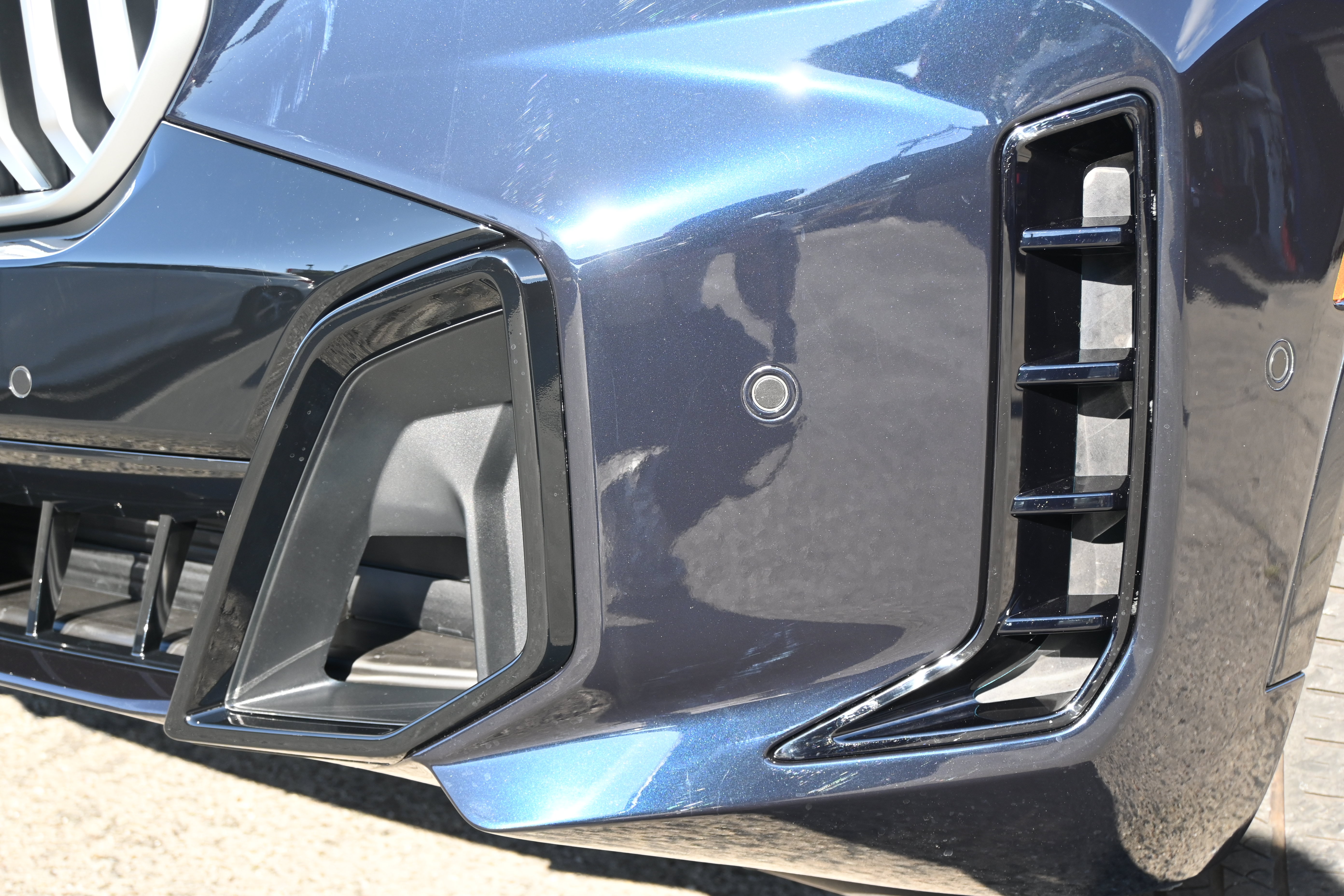 Used 2024 BMW X5 xDrive50e w/ M Sport Package AWD/4WD image 29