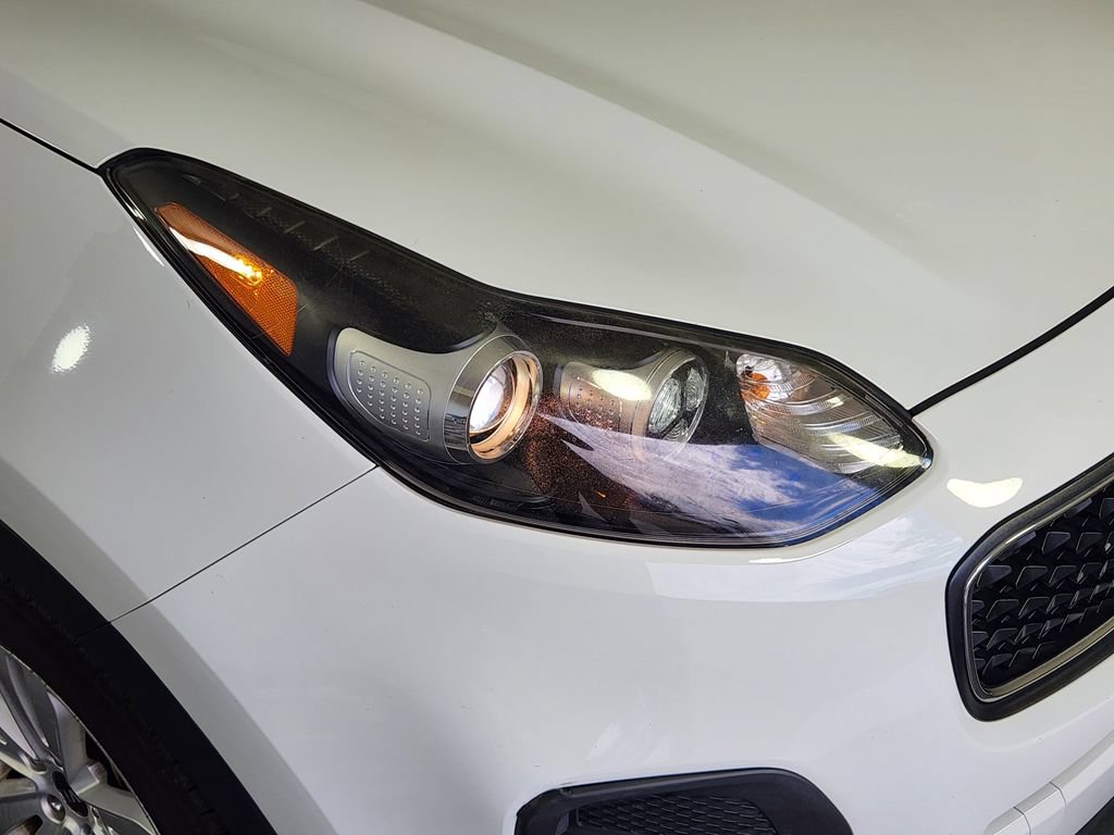 Used 2019 Kia Sportage LX w/ Option Group 017 FWD image 10