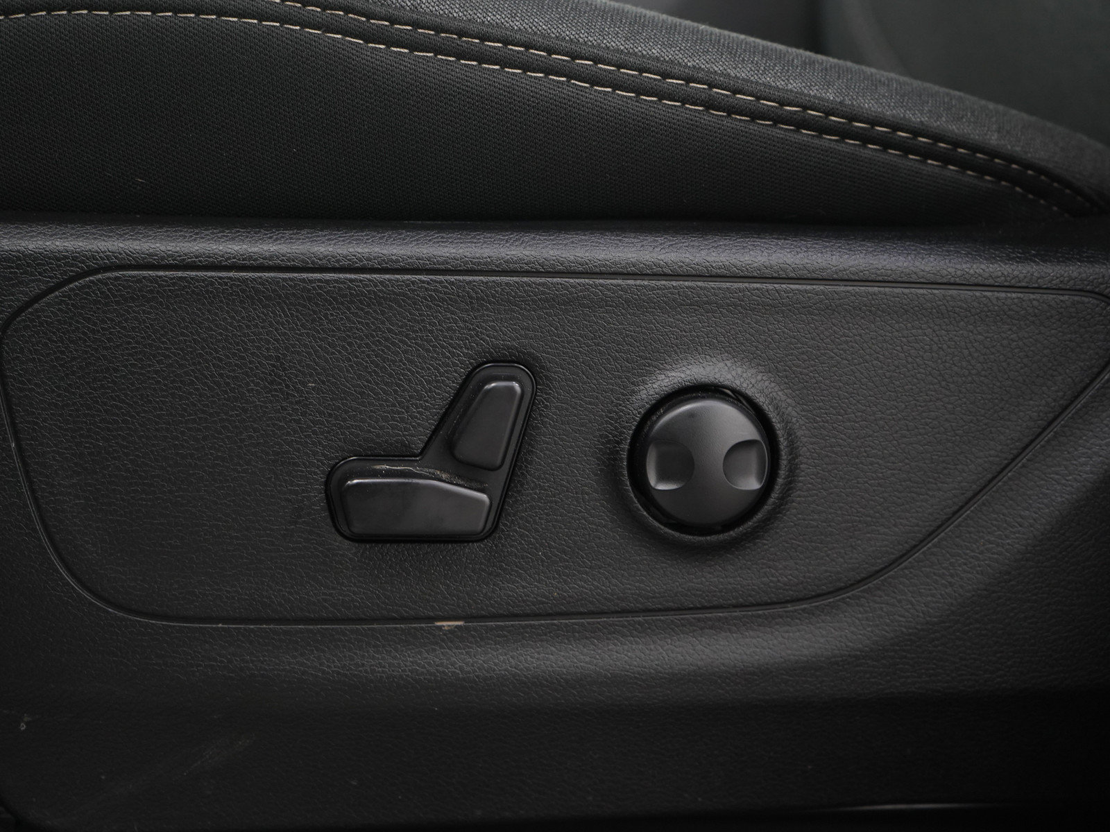 Used 2023 RAM 1500 Big Horn AWD/4WD image 27
