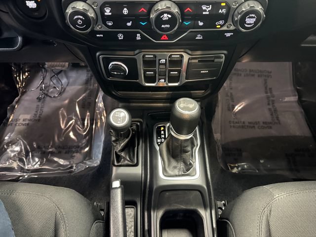 Used 2023 Jeep Wrangler Unlimited Sport AWD/4WD image 14