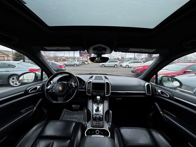 Used 2012 Porsche Cayenne S AWD/4WD image 21