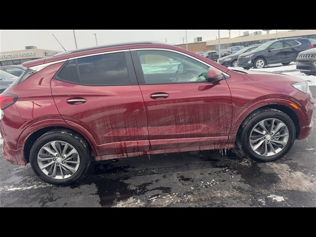 Certified 2023 Buick Encore GX Select w/ Sport Touring Package image 9