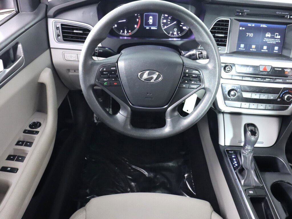 Used 2016 Hyundai Sonata SE image 32