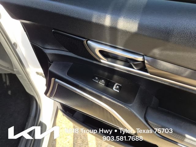 Certified 2023 Kia Telluride S FWD image 14