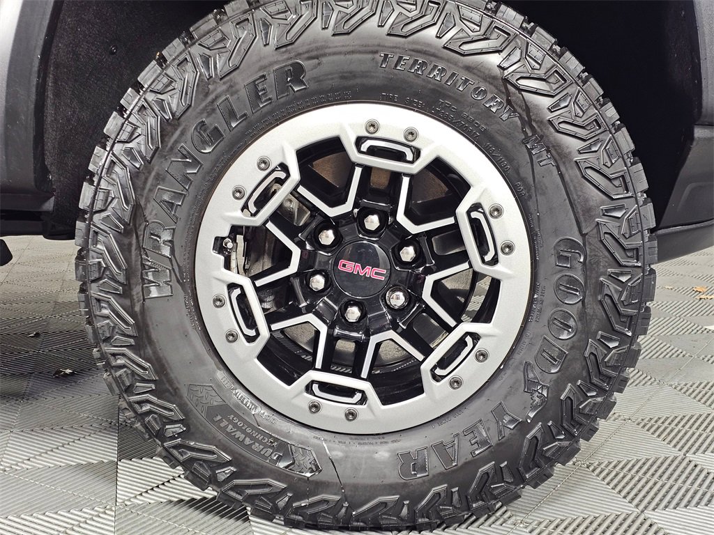 Used 2023 GMC Canyon AT4X w/ Edition 1 image 7