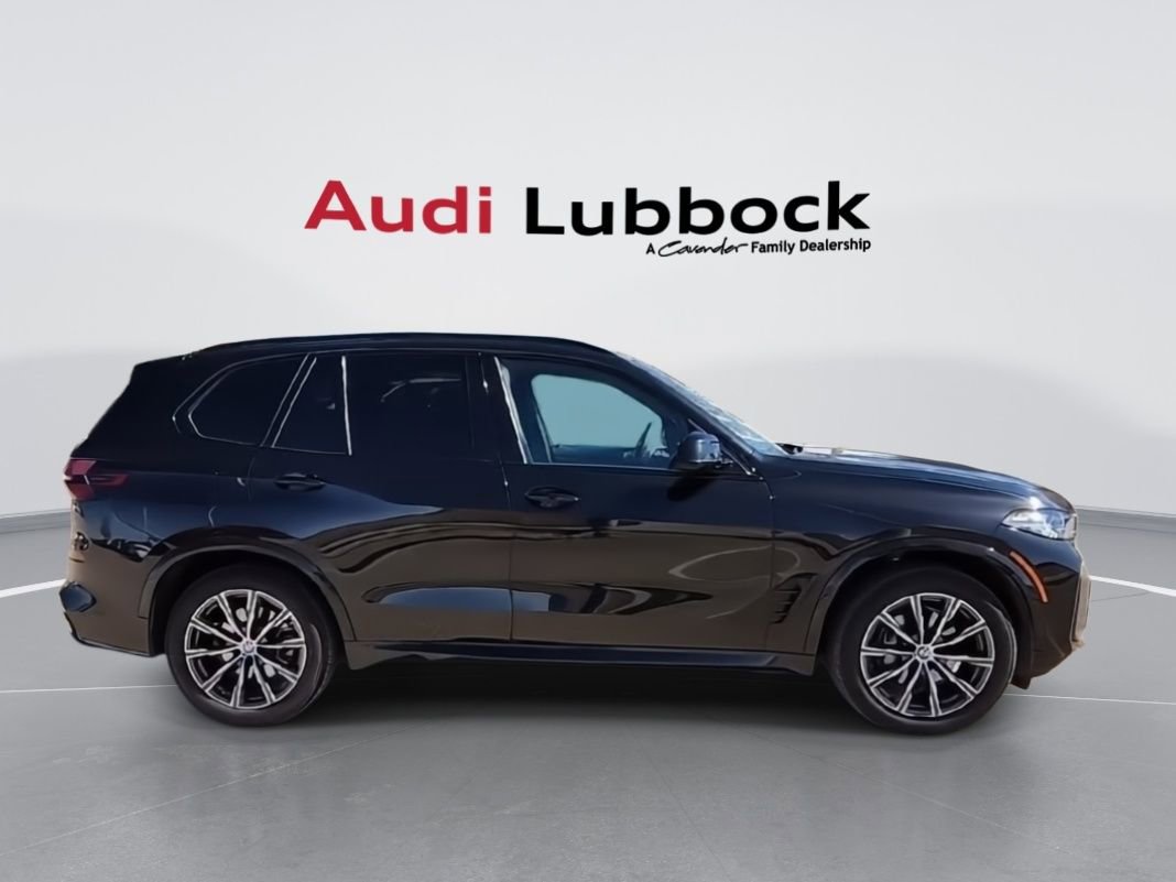 Used 2026 BMW X5 sDrive40i RWD image 2