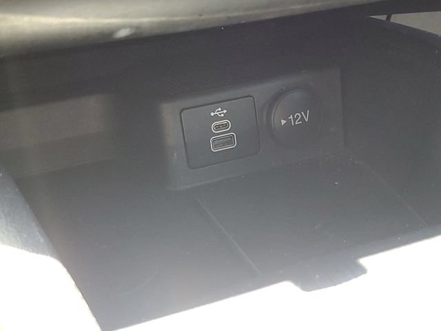 Used 2025 Ford Escape ST-Line FWD image 28