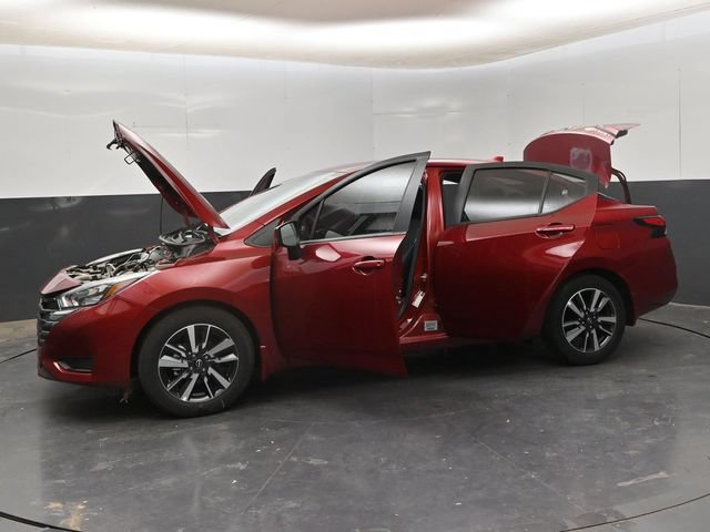New 2025 Nissan Versa SV w/ Trunk Package FWD image 29