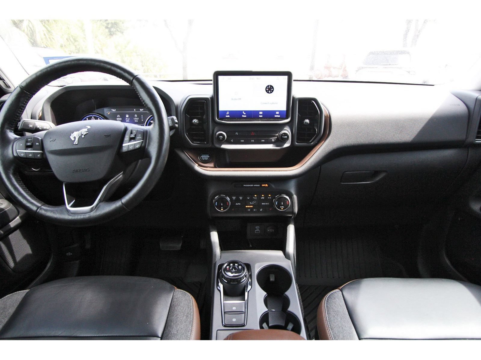 Used 2022 Ford Bronco Sport Outer Banks w/ Tech Package AWD/4WD image 9