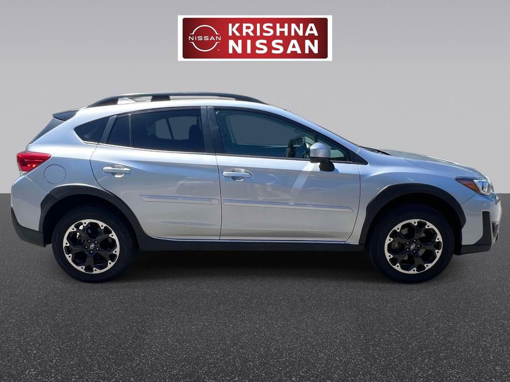 Used 2021 Subaru Crosstrek 2.0i Premium w/ Moonroof Package AWD/4WD image 4