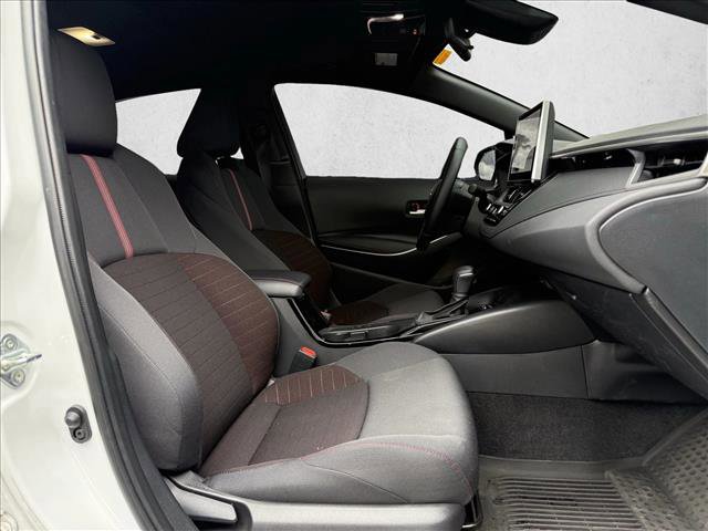 Used 2025 Toyota Corolla SE FWD image 16