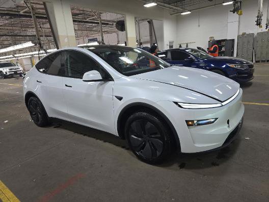Used 2026 Tesla Model Y Long Range image 6