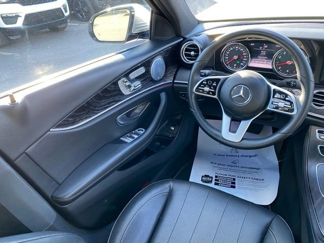 Used 2019 Mercedes-Benz E 300 4MATIC image 33
