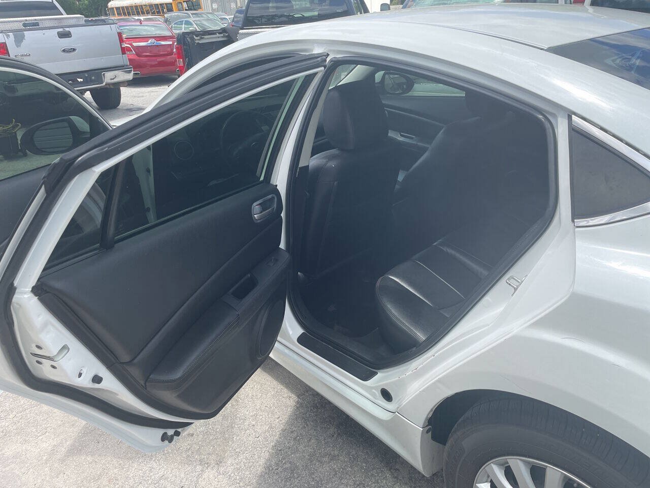 Used 2011 MAZDA MAZDA6 i Sport FWD image 10
