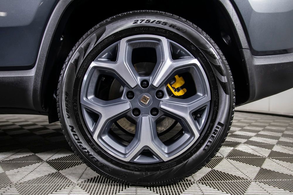 Used 2023 Rivian R1S Adventure image 46