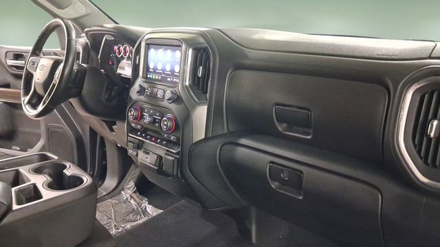Used 2019 Chevrolet Silverado 1500 LT w/ All-Star Edition AWD/4WD image 19