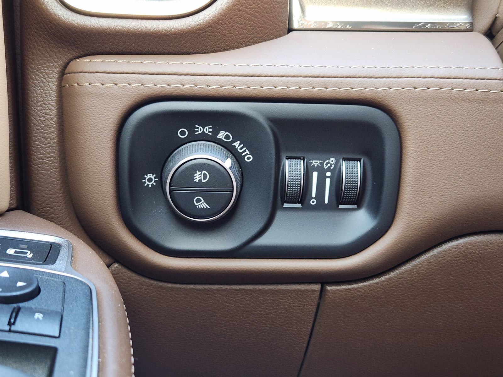 Used 2022 RAM 2500 Limited image 34