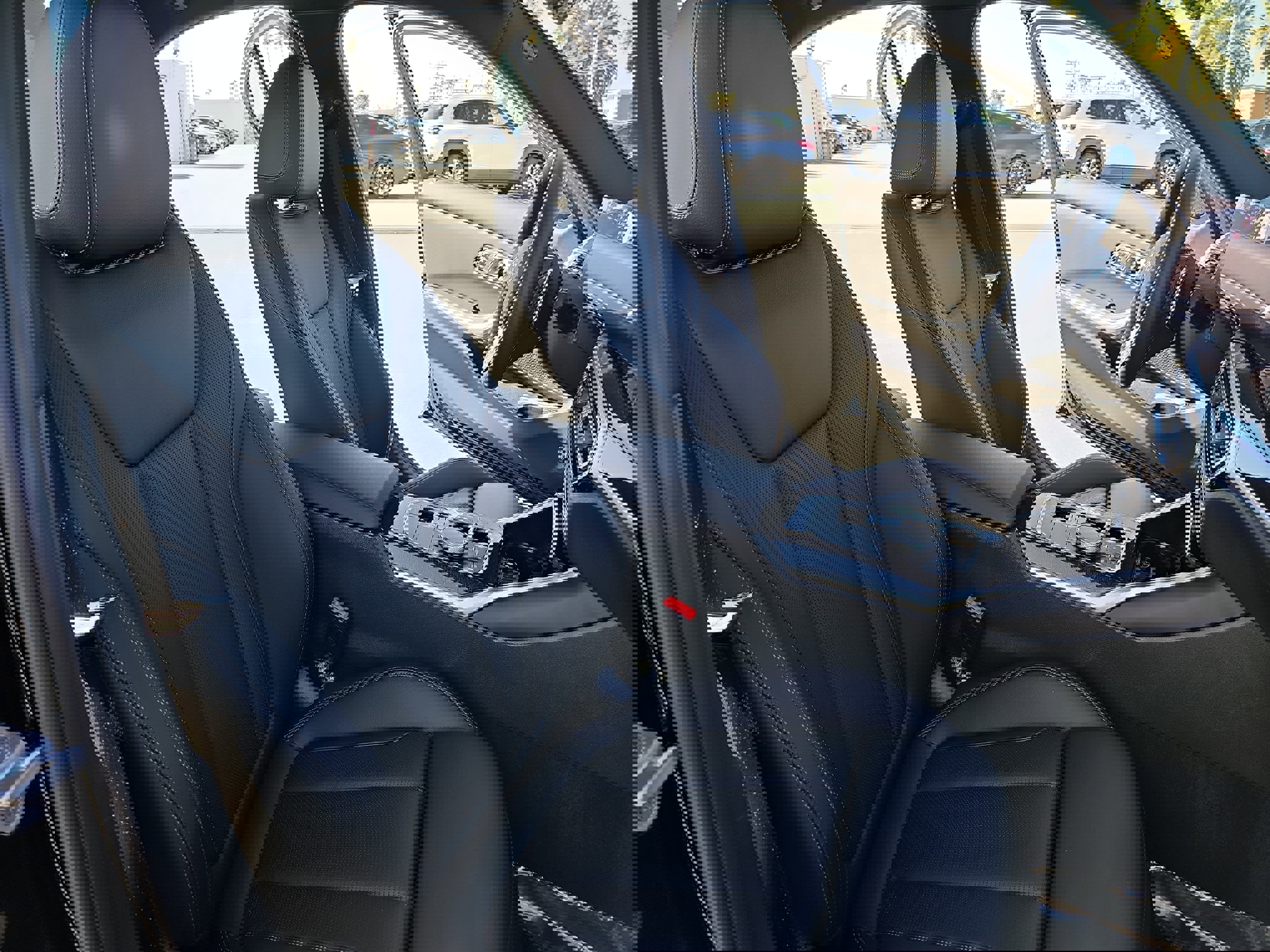 Used 2023 BMW 330e w/ Driving Assistance Package image 10