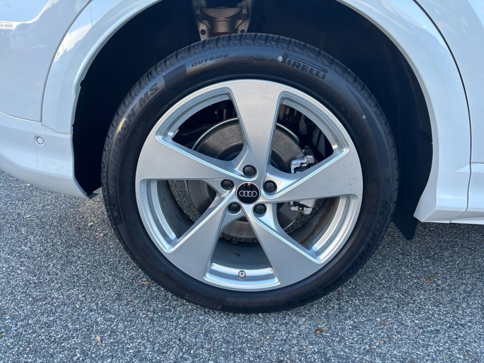 New 2025 Audi Q5 Prestige image 23