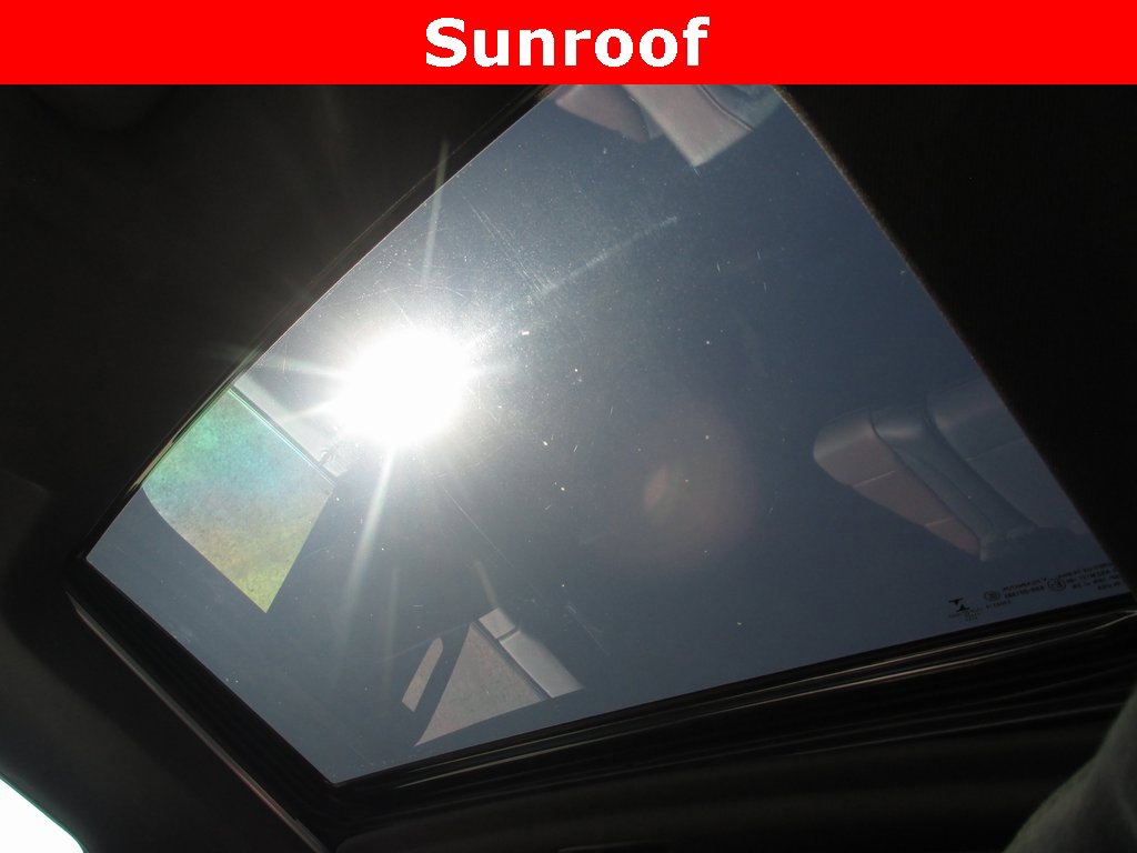 Used 2022 Chevrolet Silverado 2500 High Country w/ Z71 Off-Road Package image 15