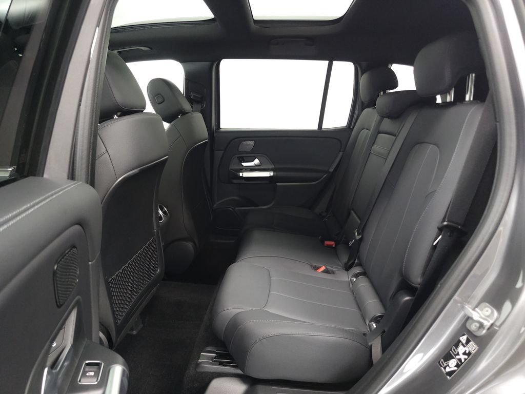 Certified 2026 Mercedes-Benz GLB 250 4MATIC image 25