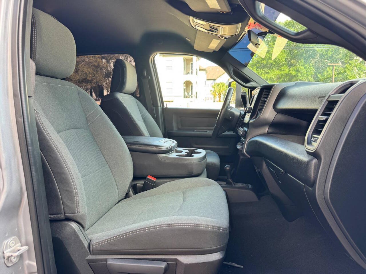 Used 2022 RAM 3500 Tradesman AWD/4WD image 23