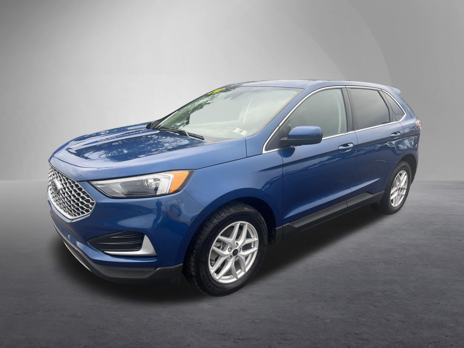 Used 2024 Ford Edge SEL AWD/4WD image 8