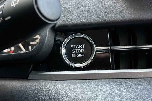 Used 2024 Mitsubishi Outlander SE image 26