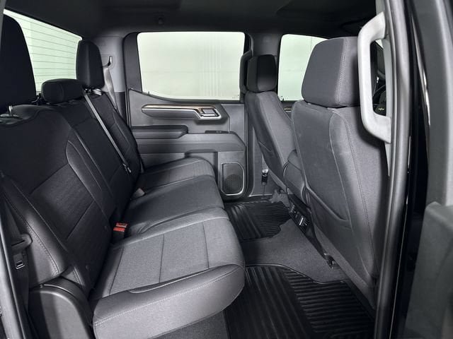 Used 2025 Chevrolet Silverado 1500 LT AWD/4WD image 28